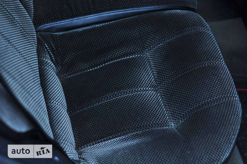 Хэтчбек Nissan Almera 1996 в Одессе фото 5 Хэтчбек Nissan Almera 1996 в Одессе