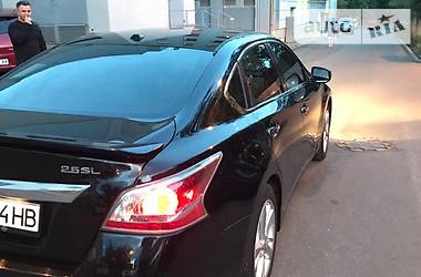 Седан Nissan Altima 2015 в Харькове