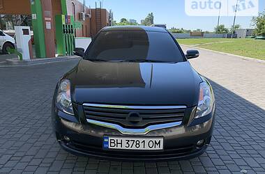 Седан Nissan Altima 2008 в Одессе