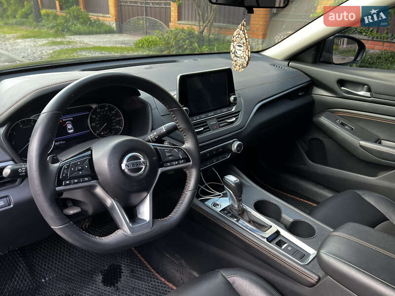 Седан Nissan Altima 2019 в Белой Церкви