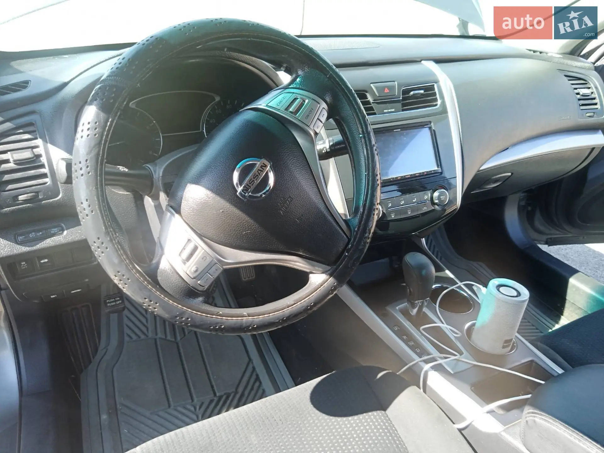 2015 Nissan Altima - мініатюра 2