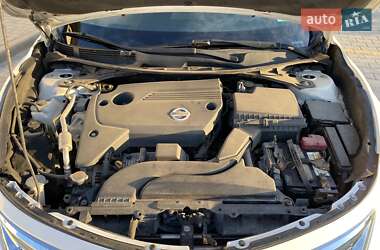 Седан Nissan Altima 2012 в Одесі