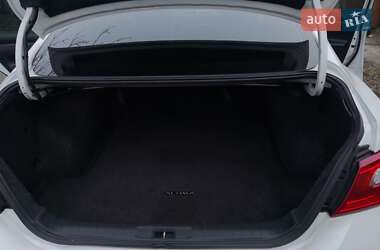 Седан Nissan Altima 2016 в 