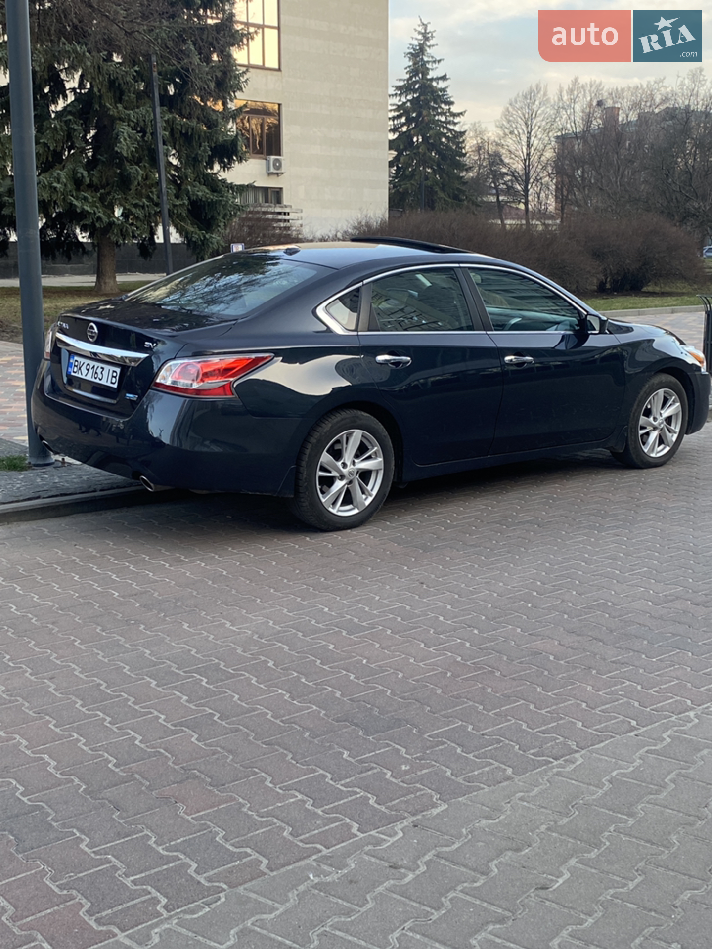 2014 Nissan Altima - мініатюра 3