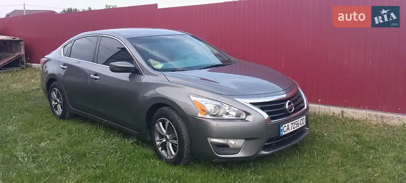 Nissan Altima 2015