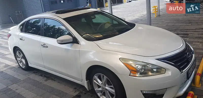 Nissan Altima 2014