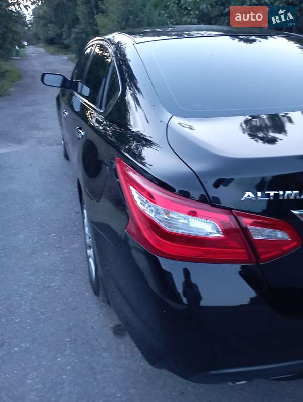 Седан Nissan Altima 2016 в Дніпрі фото 30 Седан Nissan Altima 2016 в Дніпрі