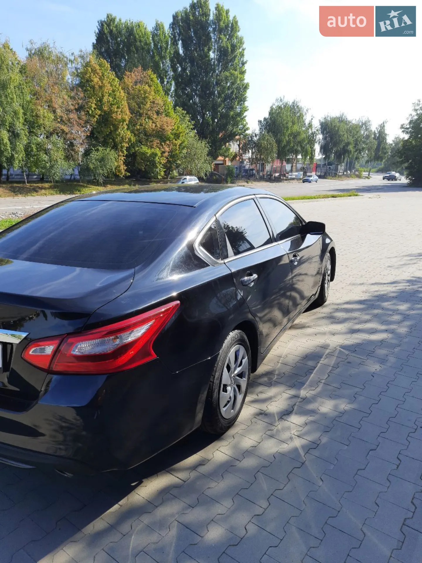 2016 Nissan Altima - мініатюра 3