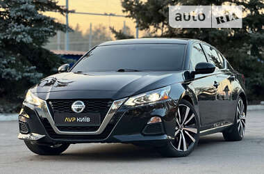Седан Nissan Altima 2019 в 