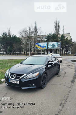 Седан Nissan Altima 2017 в Одесі