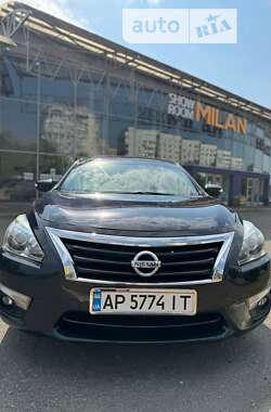 Седан Nissan Altima 2013 в Запорожье