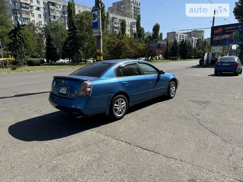 Седан Nissan Altima 2003 в Одессе