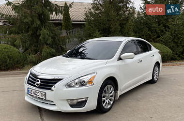 Седан Nissan Altima 2015 в Кривом Роге