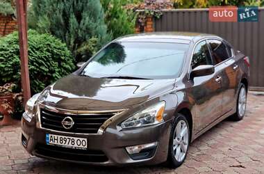 Седан Nissan Altima 2013 в Запоріжжі