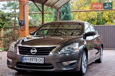 Седан Nissan Altima 2013 в Запоріжжі