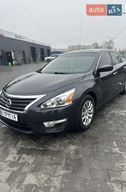 Седан Nissan Altima 2014 в Полтаві