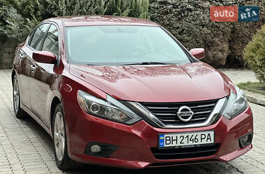 Седан Nissan Altima 2016 в Тернополе