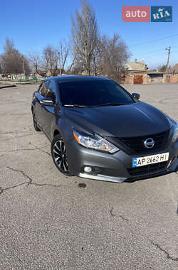 Седан Nissan Altima 2018 в Запорожье