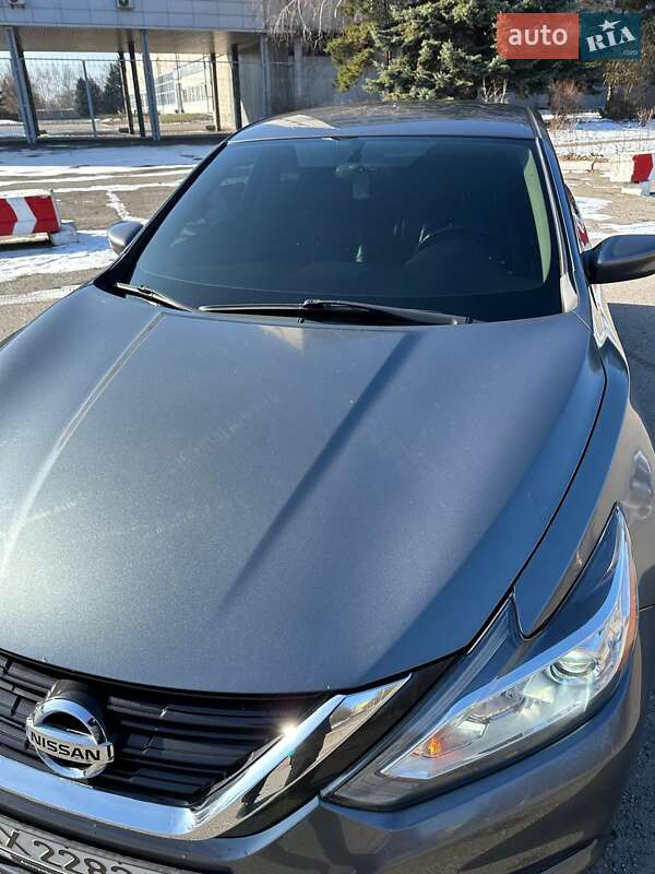 Седан Nissan Altima 2017 в Харькове