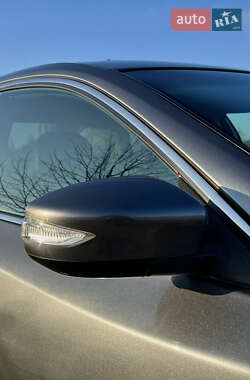Седан Nissan Altima 2014 в 