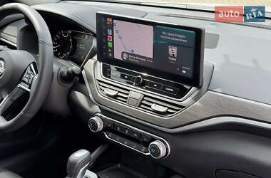 Седан Nissan Altima 2024 в 