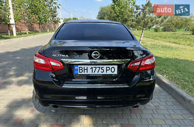 Седан Nissan Altima 2017 в 