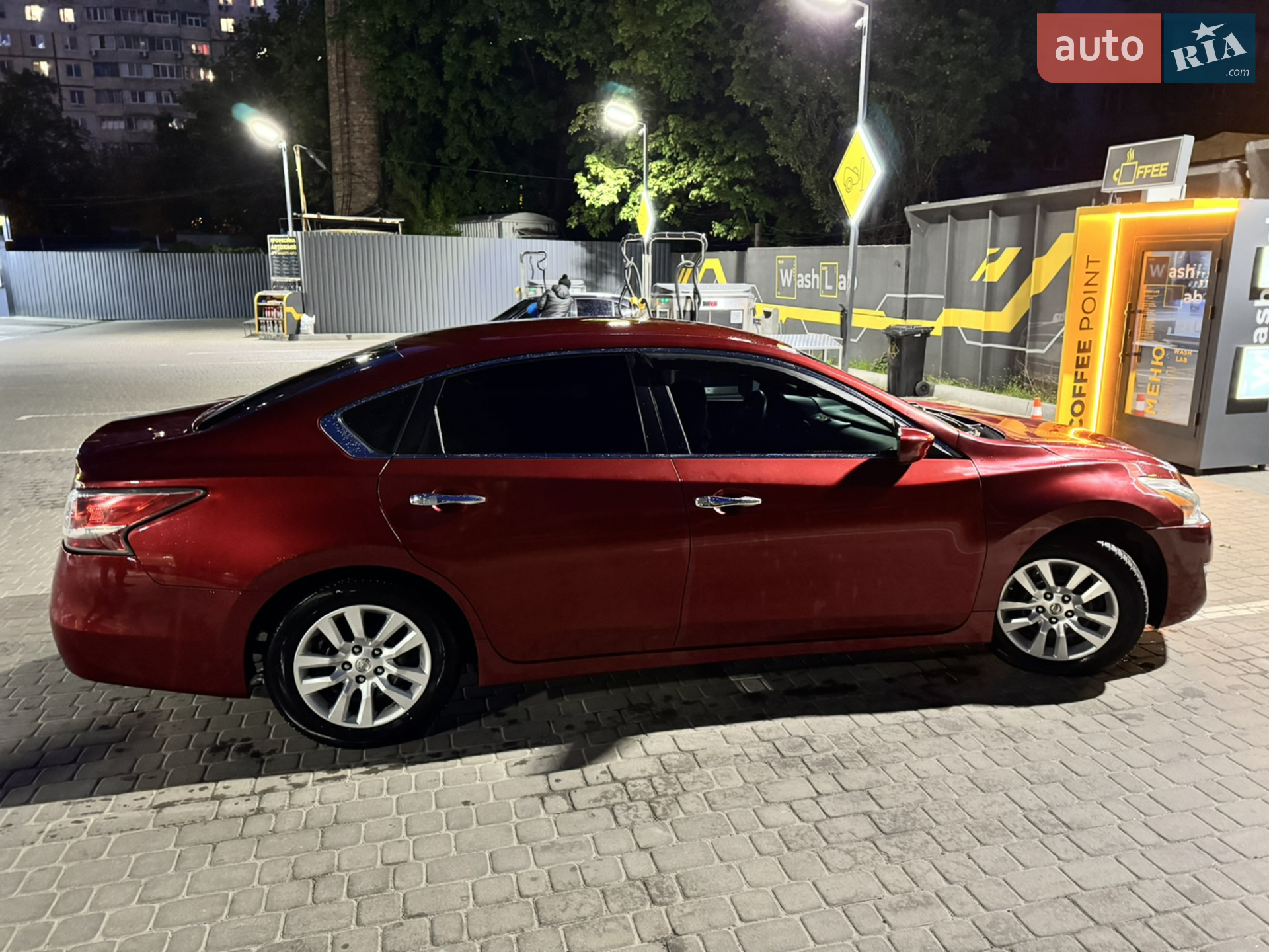 2014 Nissan Altima - мініатюра 4