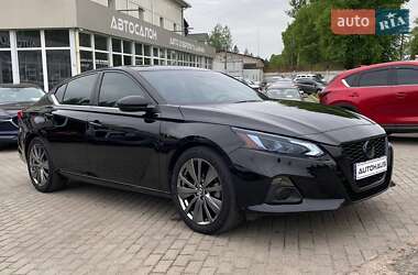 Седан Nissan Altima 2020 в Житомире