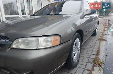 Седан Nissan Altima 2000 в 
