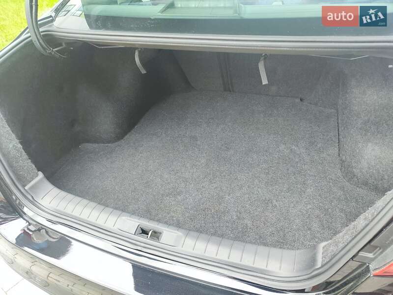 Седан Nissan Altima 2018 в Ивано-Франковске