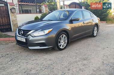 Седан Nissan Altima 2016 в Одессе