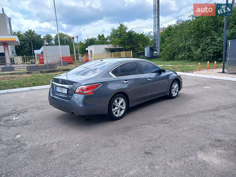 Седан Nissan Altima 2015 в Харькове