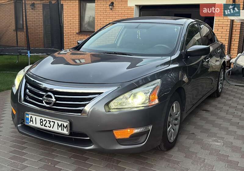 Nissan Altima 2015