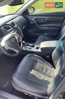 Седан Nissan Altima 2017 в 