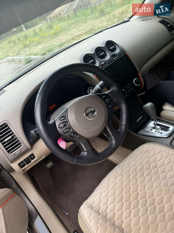 Седан Nissan Altima 2011 в Кропивницком фото 8 Седан Nissan Altima 2011 в Кропивницком