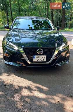 Седан Nissan Altima 2022 в Харькове