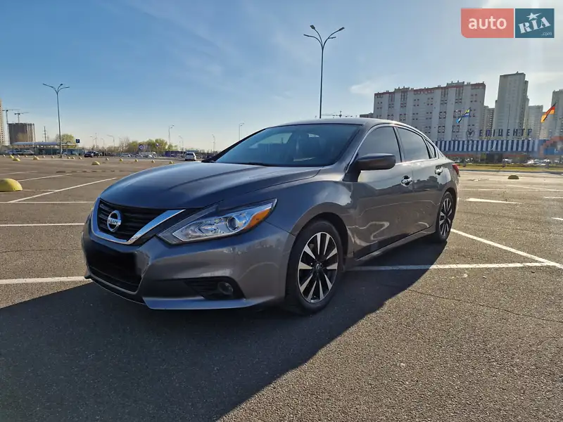 Nissan Altima 2018