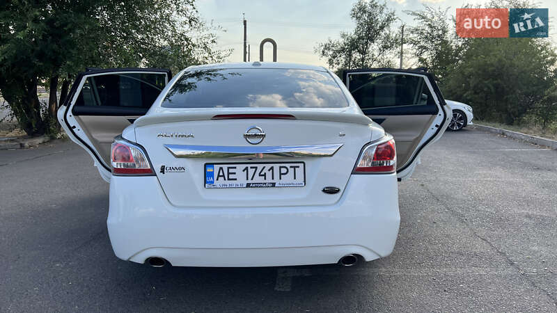 Седан Nissan Altima 2015 в Кривому Розі фото 8 Седан Nissan Altima 2015 в Кривому Розі