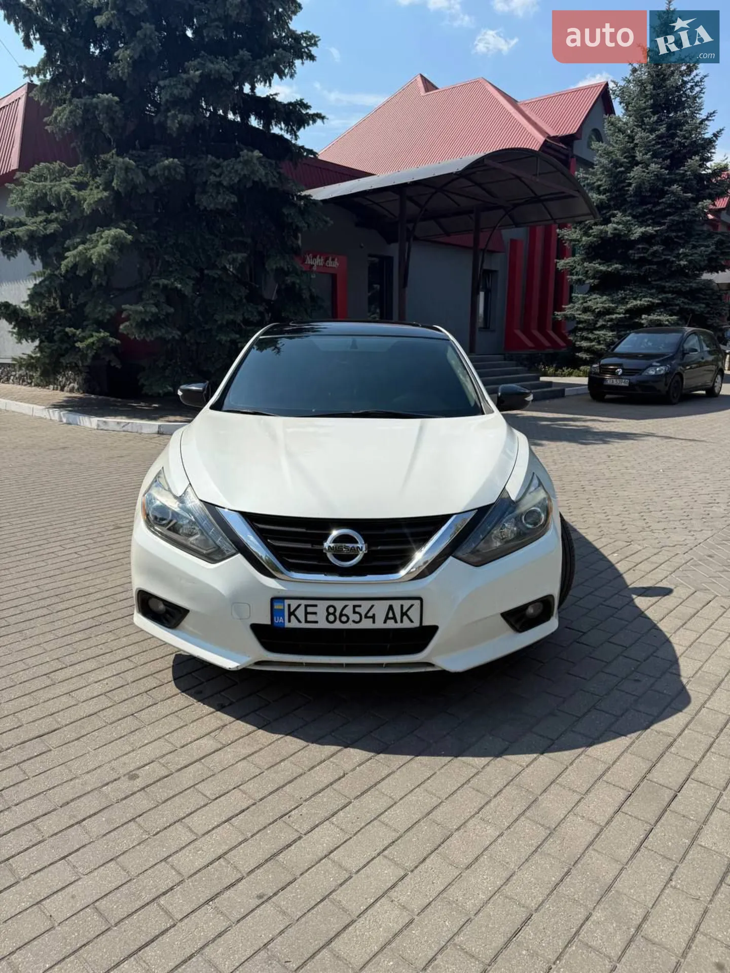 2016 Nissan Altima - мініатюра 2