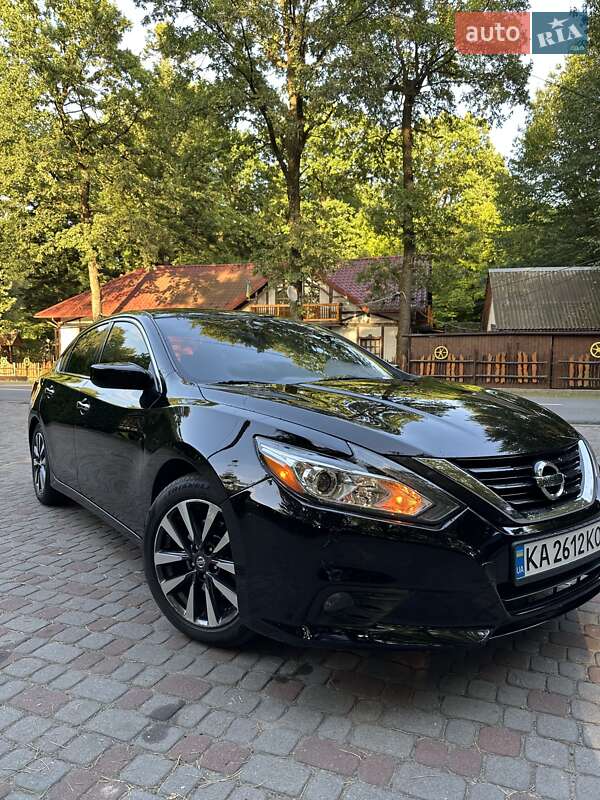 Седан Nissan Altima 2017 в Львові фото 8 Седан Nissan Altima 2017 в Львові
