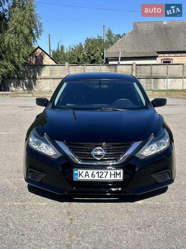 Nissan Altima 2018