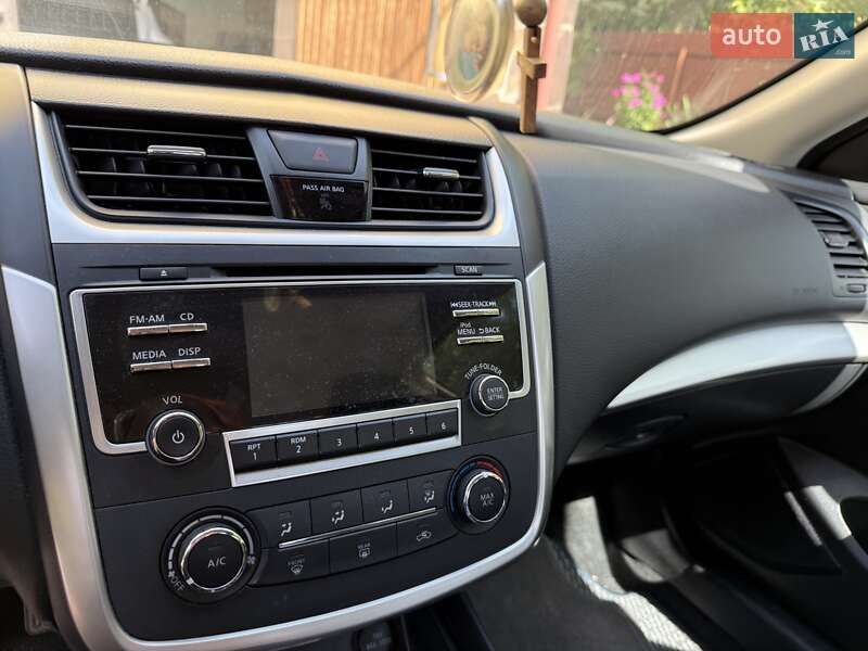 Седан Nissan Altima 2017 в Львове фото 21 Седан Nissan Altima 2017 в Львове