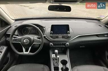 Седан Nissan Altima 2020 в Києві
