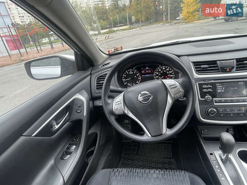 Седан Nissan Altima 2016 в Харькове фото 20 Седан Nissan Altima 2016 в Харькове