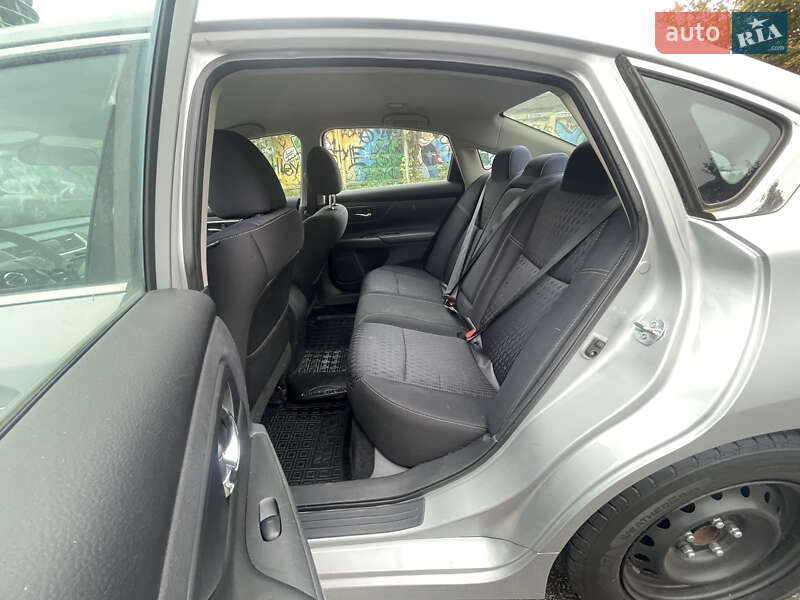 Седан Nissan Altima 2016 в Харькове фото 34 Седан Nissan Altima 2016 в Харькове