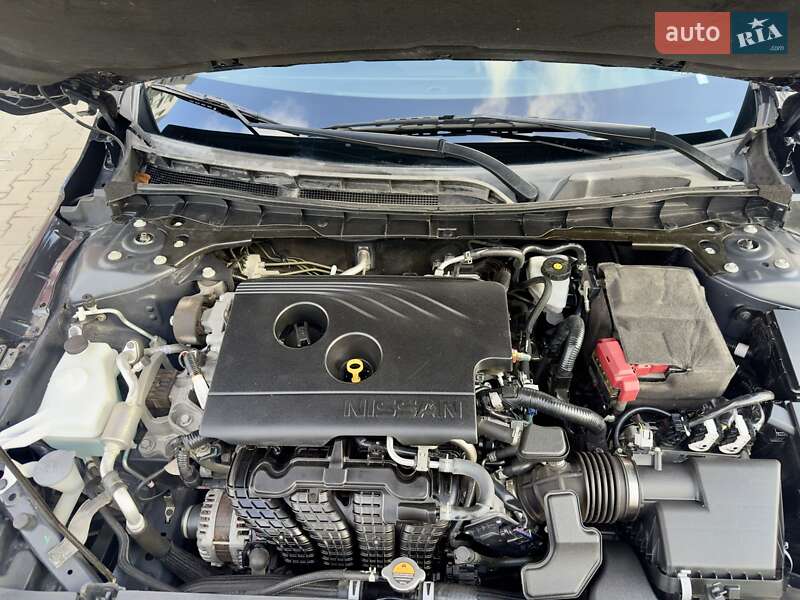 Седан Nissan Altima 2019 в Рівному
