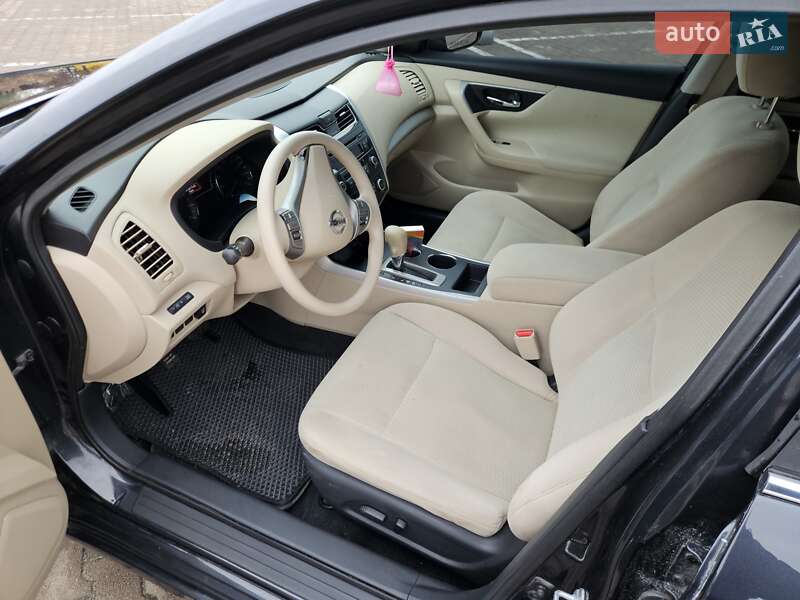 Седан Nissan Altima 2014 в Житомире фото 19 Седан Nissan Altima 2014 в Житомире