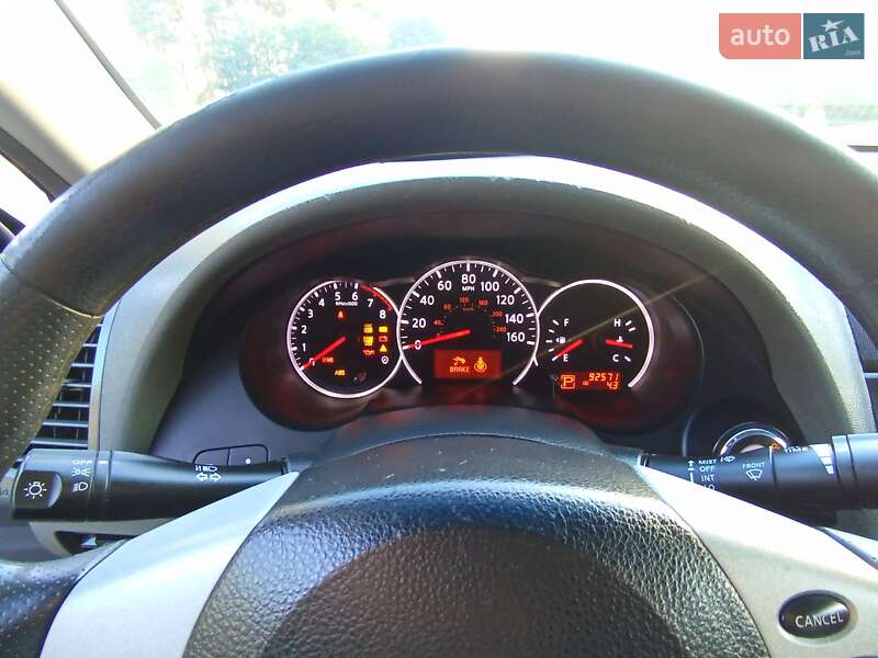 Седан Nissan Altima 2010 в Судовой Вишне