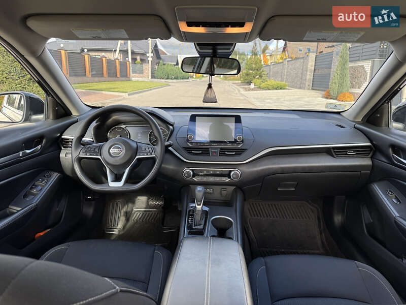 Седан Nissan Altima 2022 в Белой Церкви