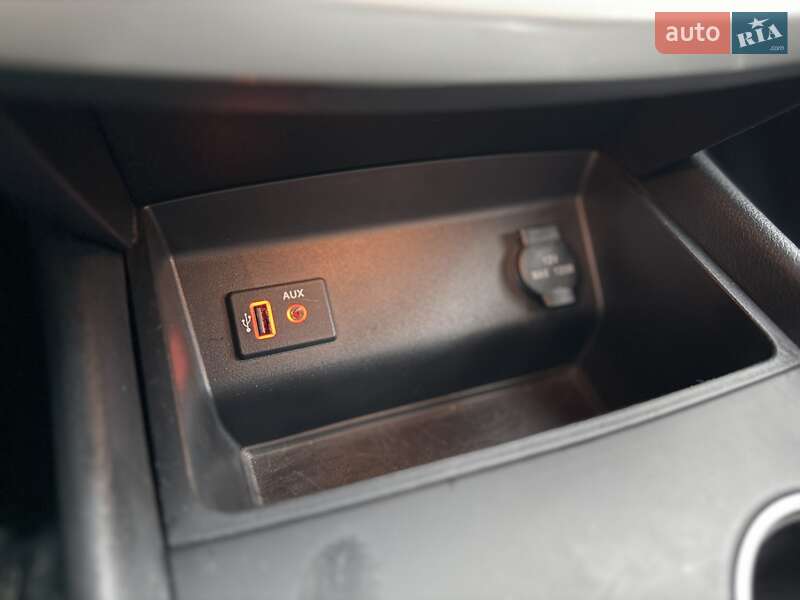 Седан Nissan Altima 2016 в Львове фото 27 Седан Nissan Altima 2016 в Львове